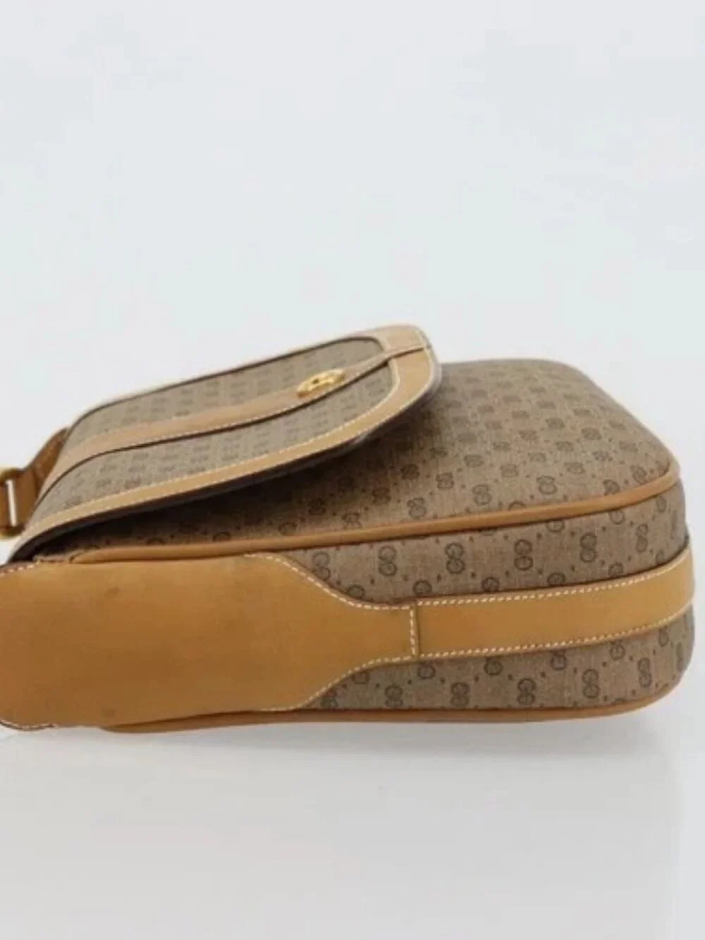 GUCCI Micro GG Supreme Shoulder Bag PVC Beige Gold 001 261 4425 Auth ka4363